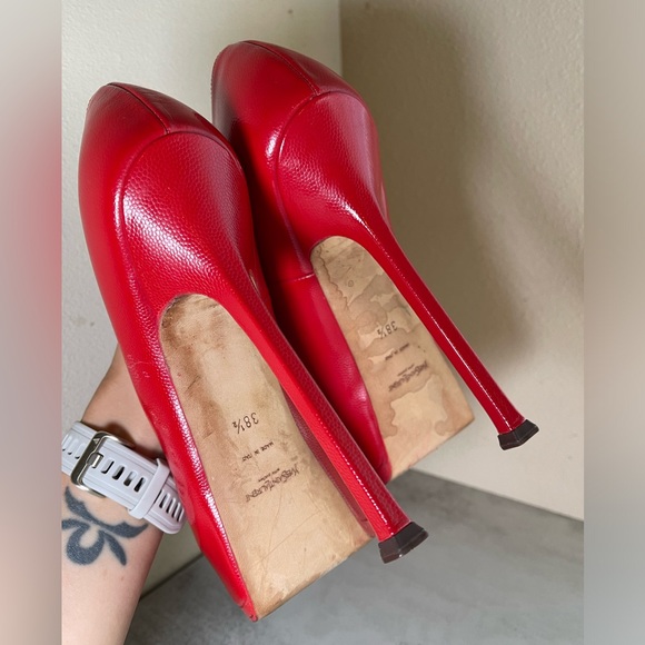 YSL CANDY APPLE RED PLATFORM 6 INCH HEELS SIZE 38.5 - Picture 8 of 15